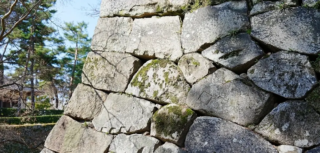 亀岡城跡